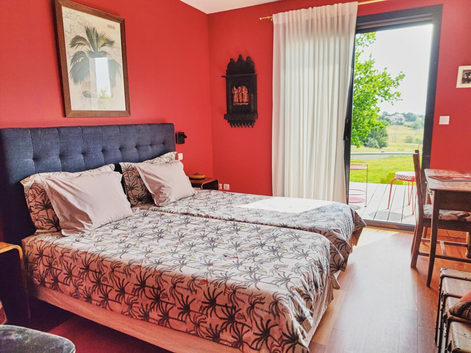 La Palisse Bed and Breakfast Peaugres Εξωτερικό φωτογραφία